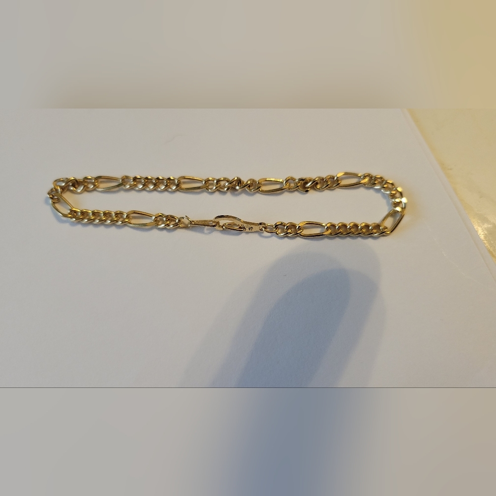 EUC 18K GP Figaro Chain Necklace and Bracelet Set - Picture 11 of 11